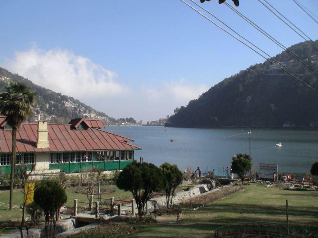 Langdale Manor Hotell Nainital Exteriör bild