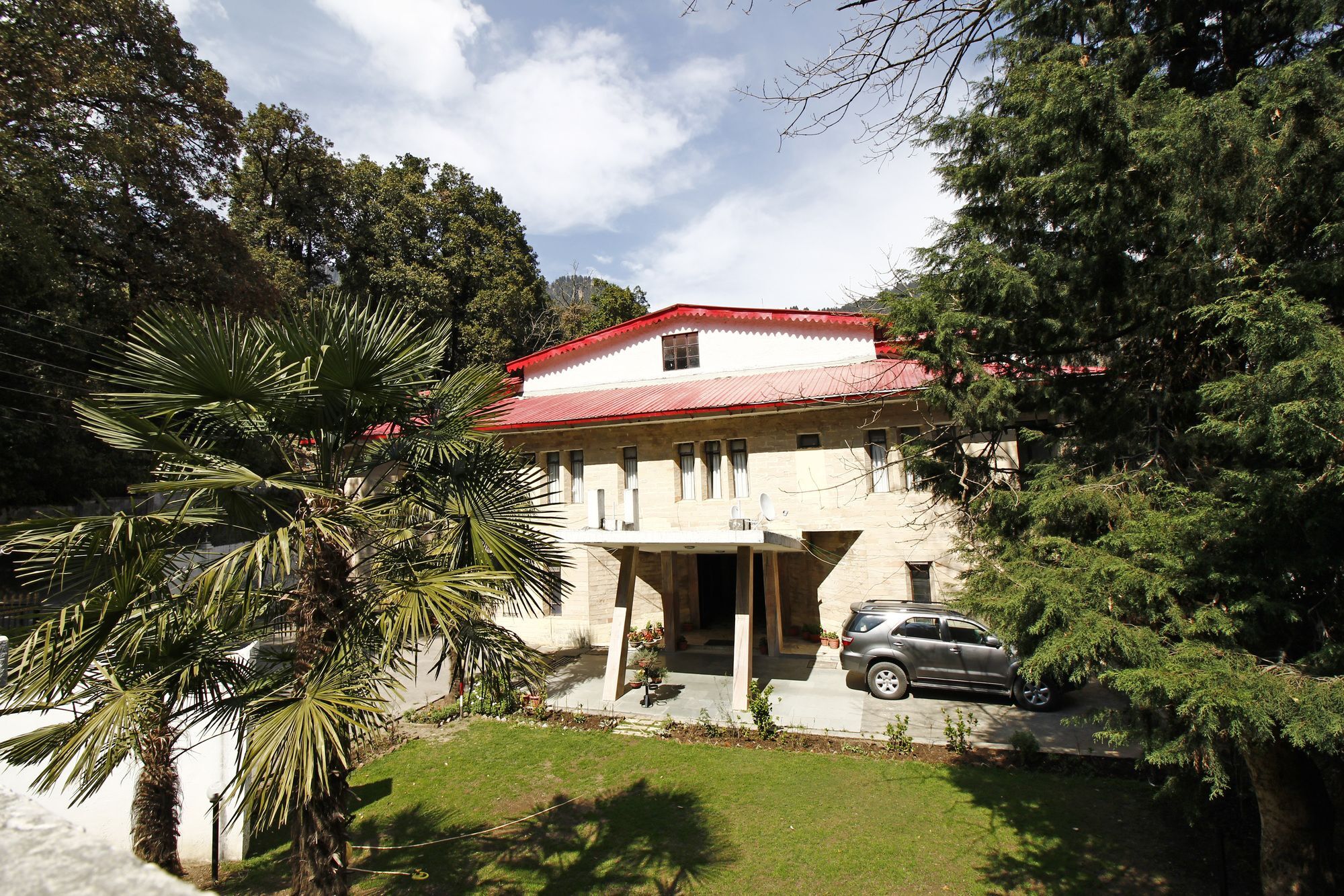 Langdale Manor Hotell Nainital Exteriör bild